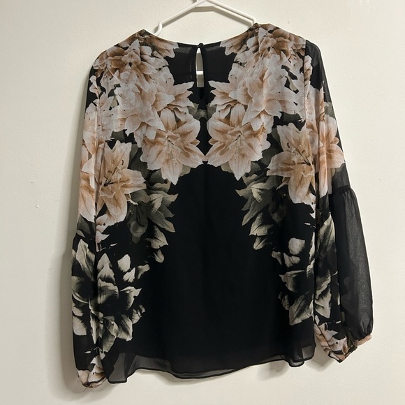 Calvin Klein Floral Blouse - Picture 2 of 4